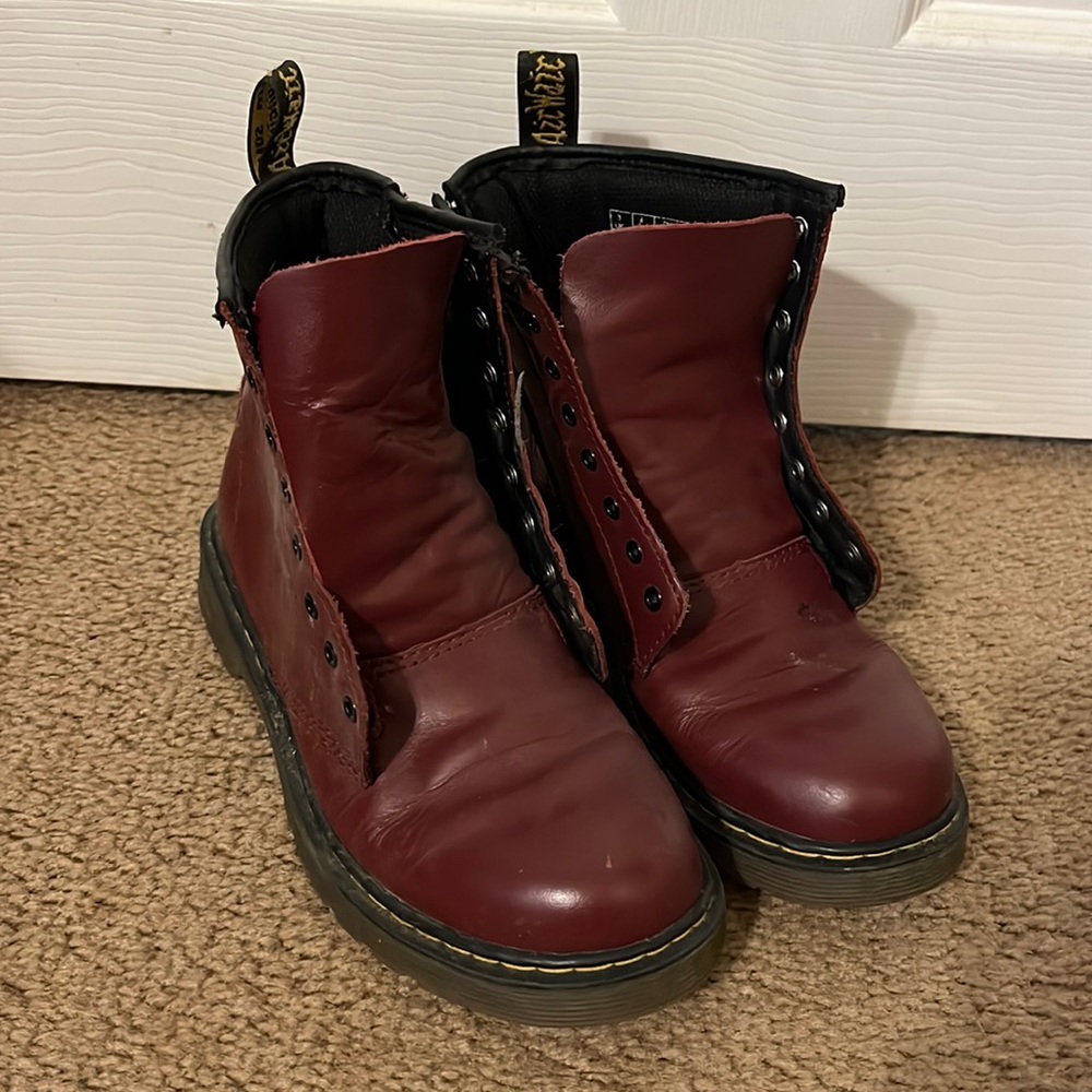 DONATING 1/17 Oxblood Dr. Martens
